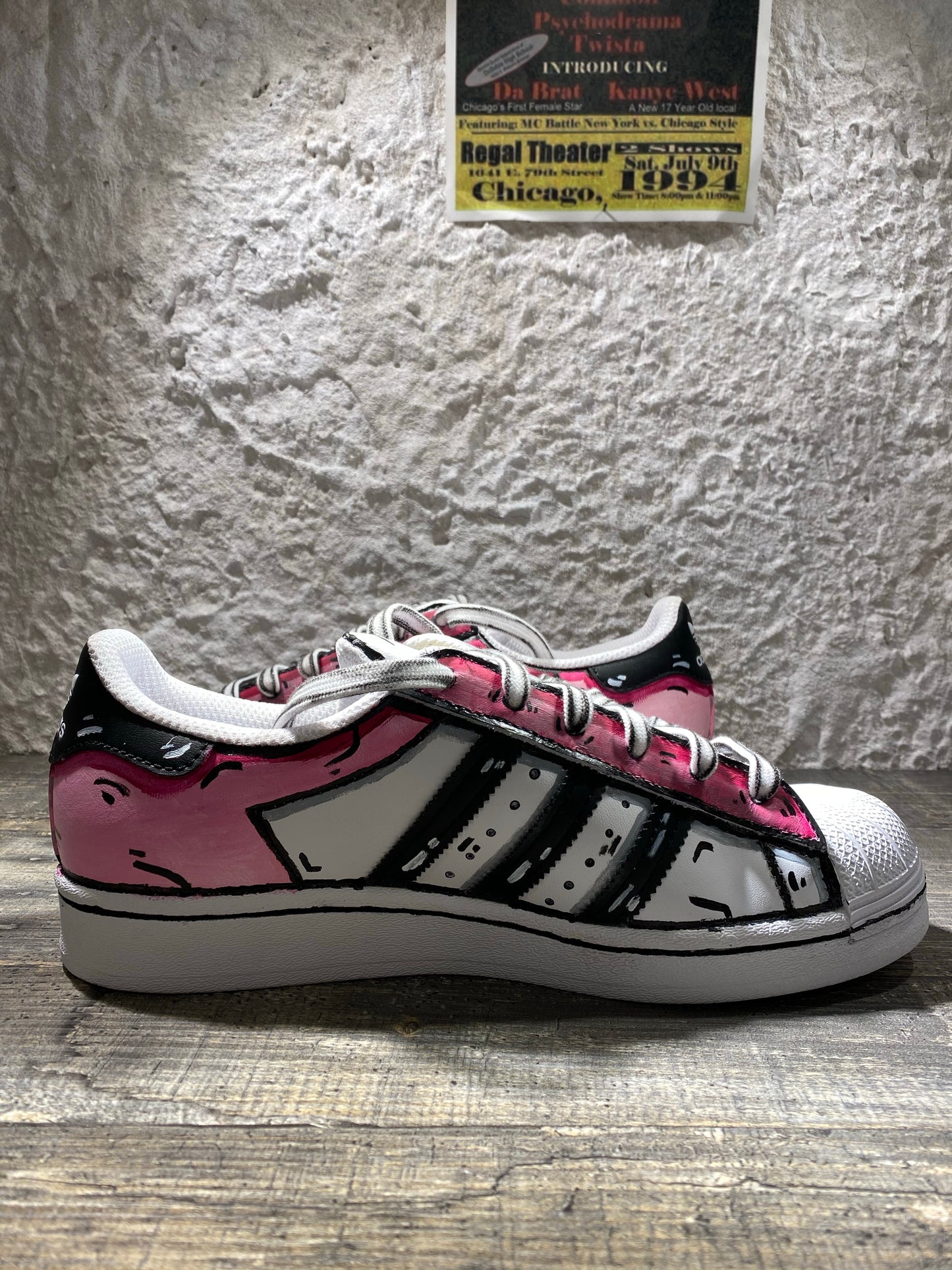 SUPERSTAR CARTOON