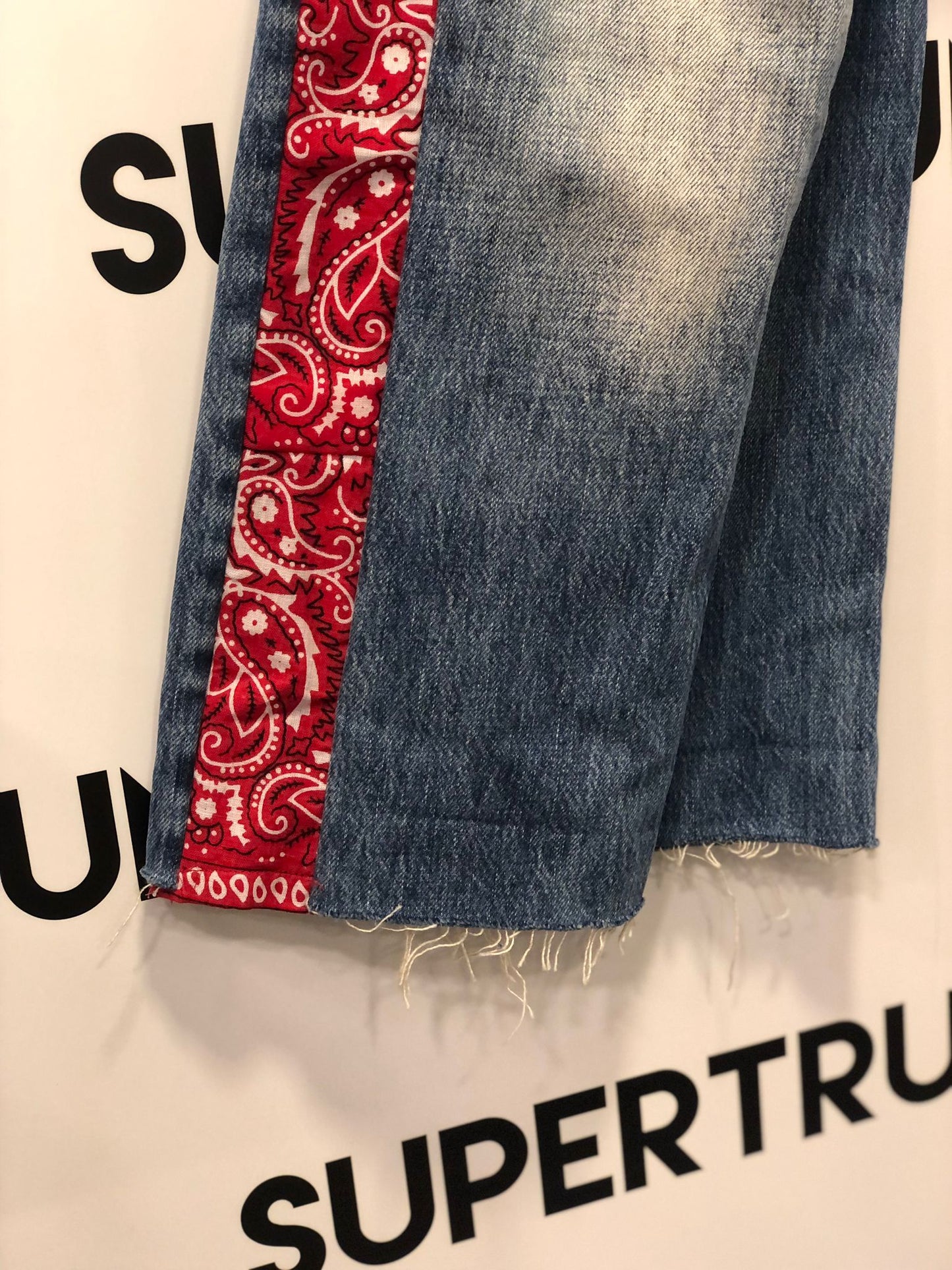 Baggy jeans whit bandana custom