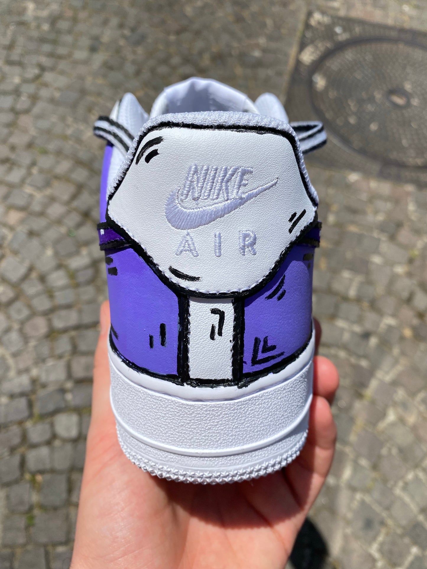NIKE AIR FORCE 1 CARTOON PURPLE