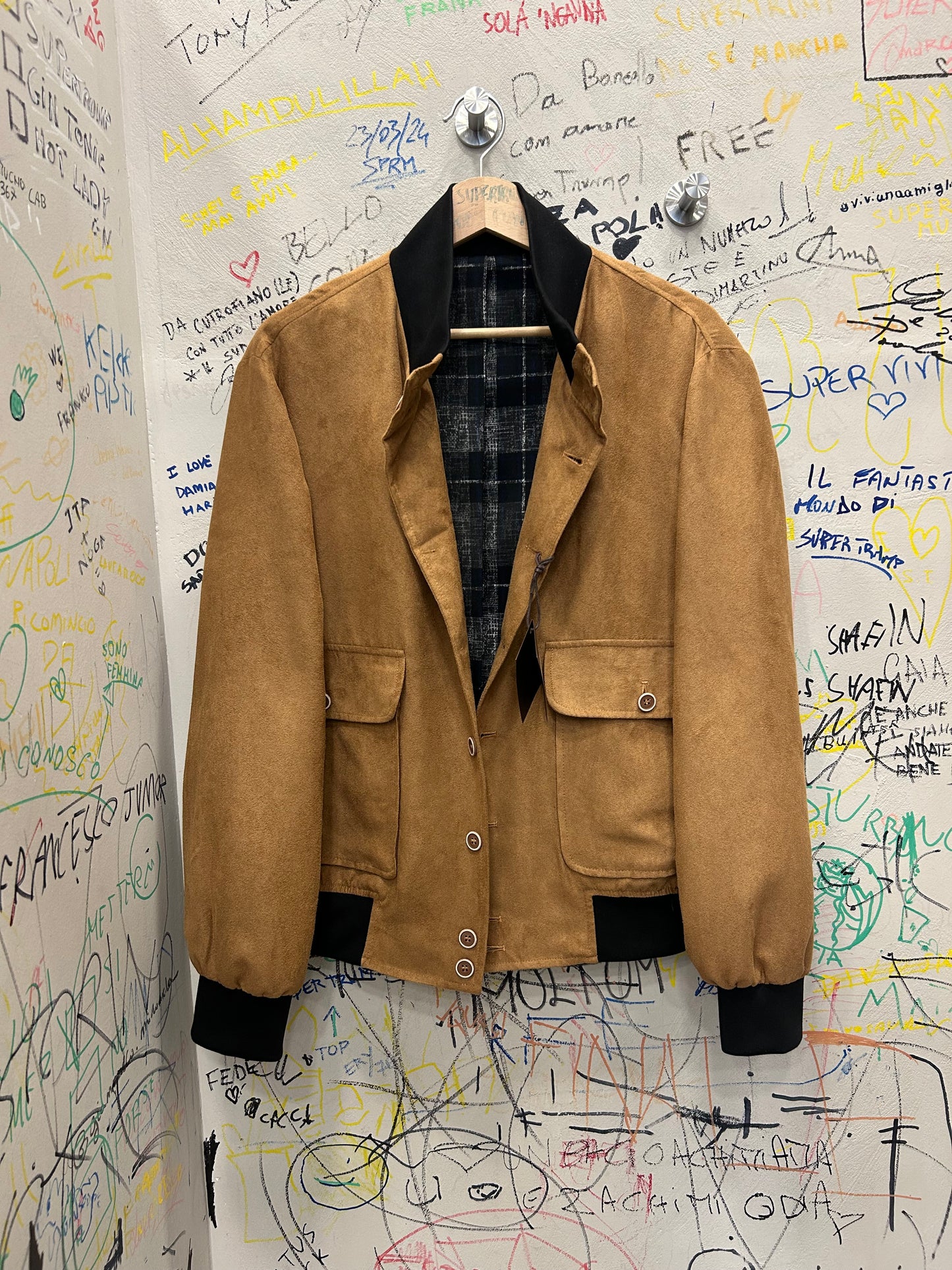 Bomber in camoscio