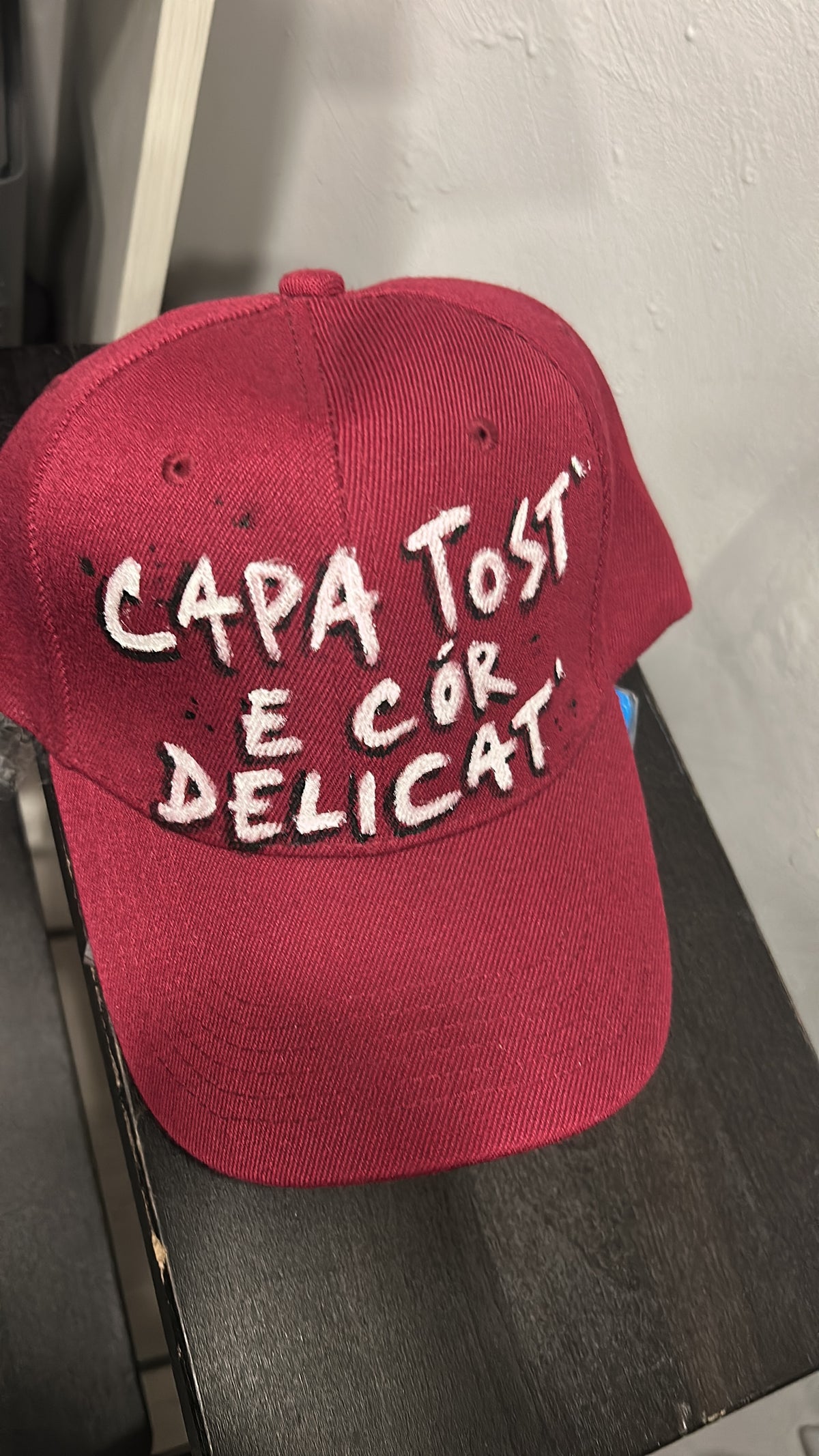 “ Capa Tost e Cor Delicat’ “ berretto personalizzato