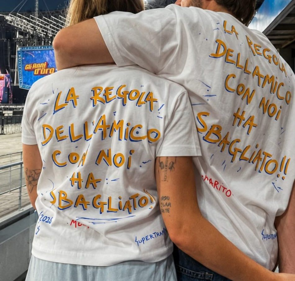 La regola dell’amico , Custom t-shirt