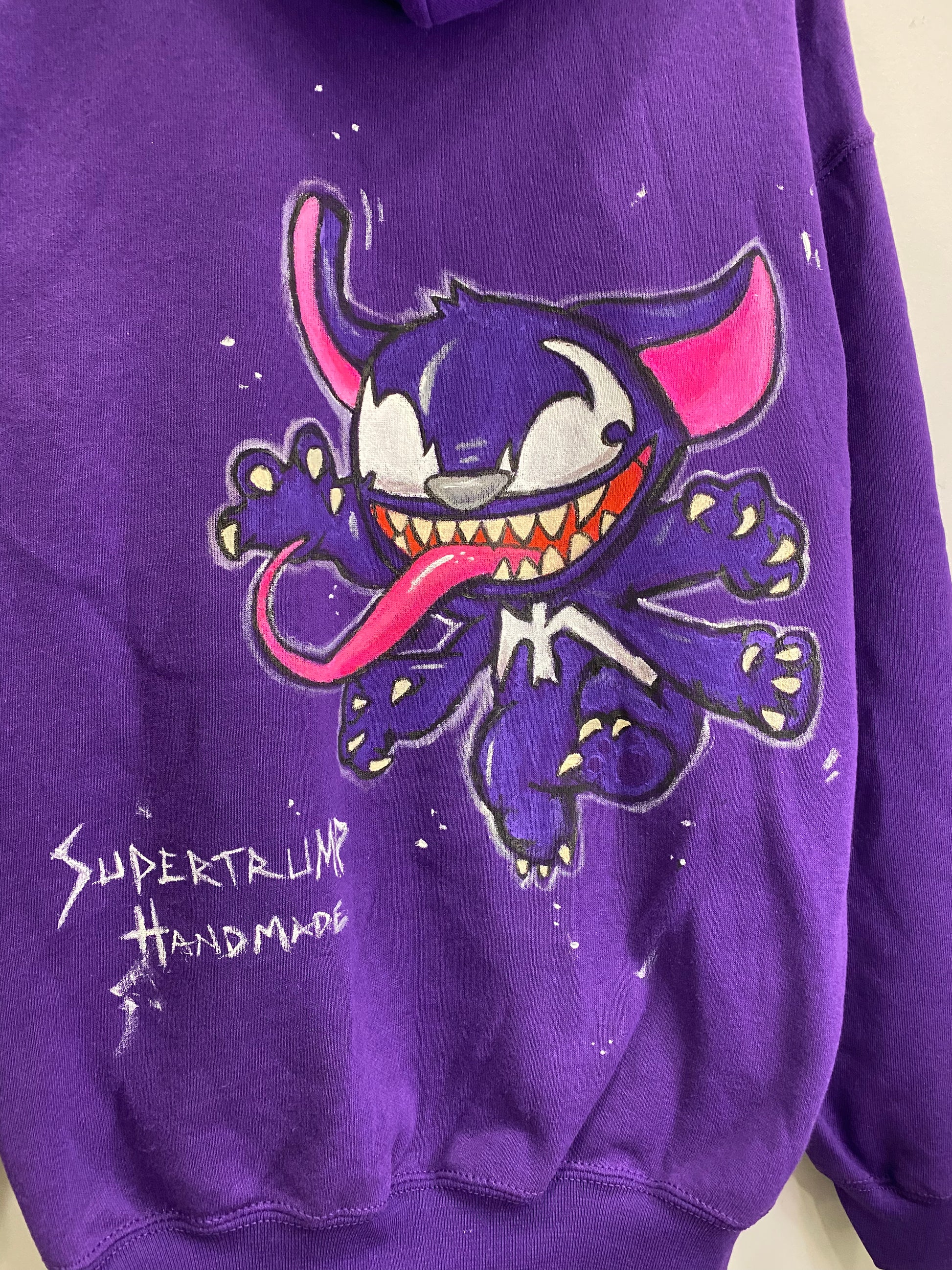 Felpa Stitch Versione Venom – Supertrump Store
